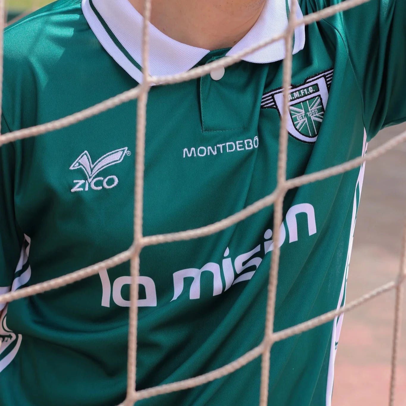 Camiseta retro fútbol La Misión - Montdebó