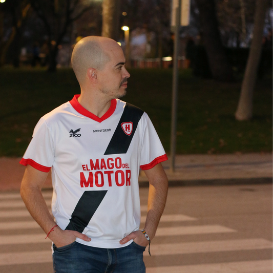 Camiseta El Mago del Motor - Montdebó