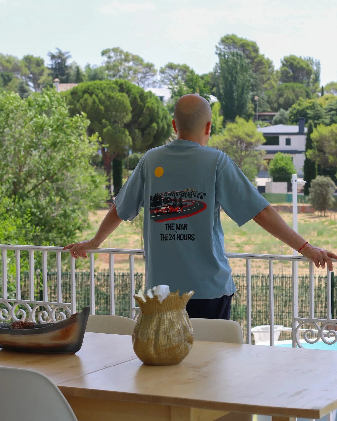 Camiseta The Man vs. The 24 hours - Montdebó